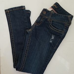 Red Camel Juniors size 9 ankle low-rise jeans